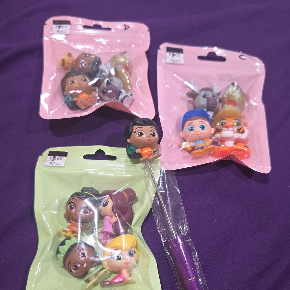 Character Figurine pen topper Set - Multicolor 4pc choose A,C or D upon purchase